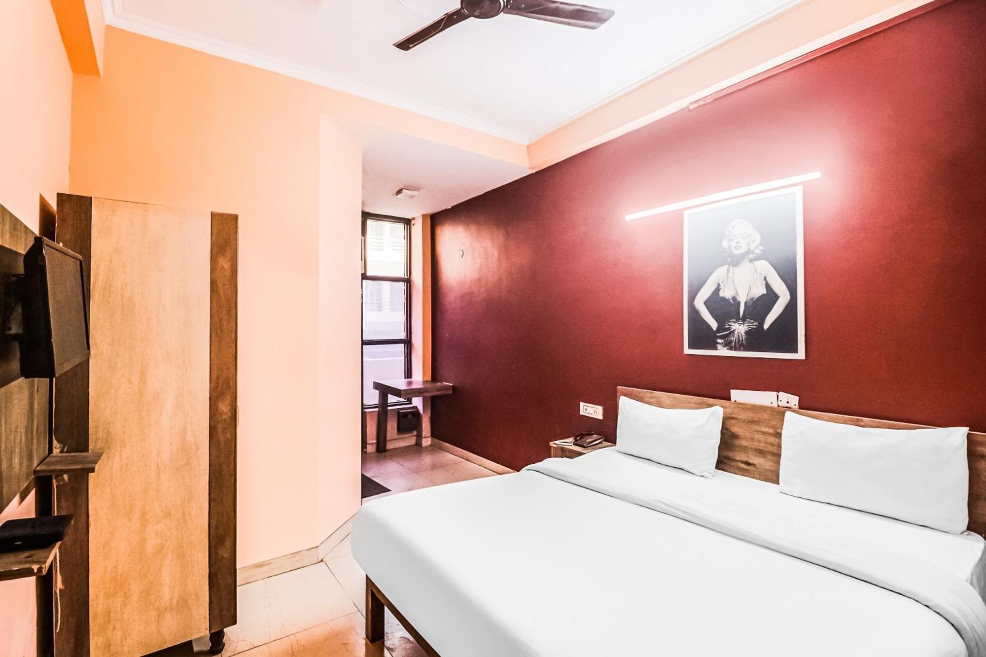 Hotel O Avni Residency Gurgaon Buitenkant foto